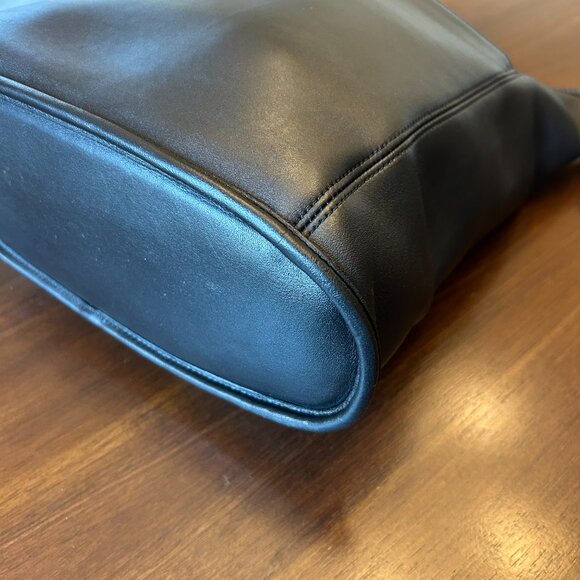 Vintage Coach 9060 Slim Duffle Sac Leather Adjustable Strap Black - Picture 6 of 16